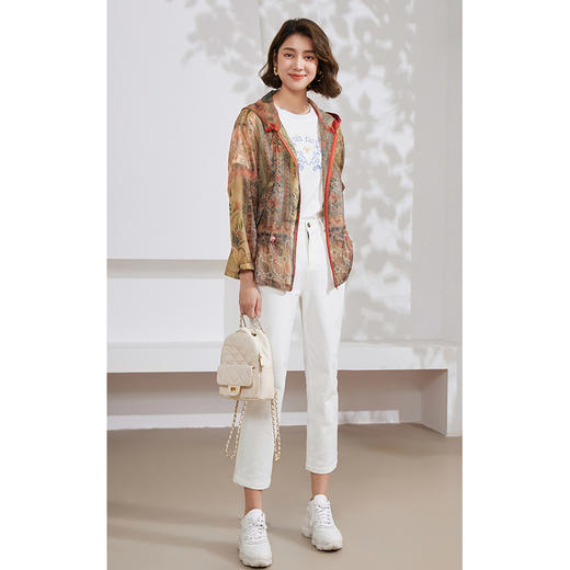 乔万尼春夏薄款外套女新品复古图腾收腰设计EM2B922 商品图1