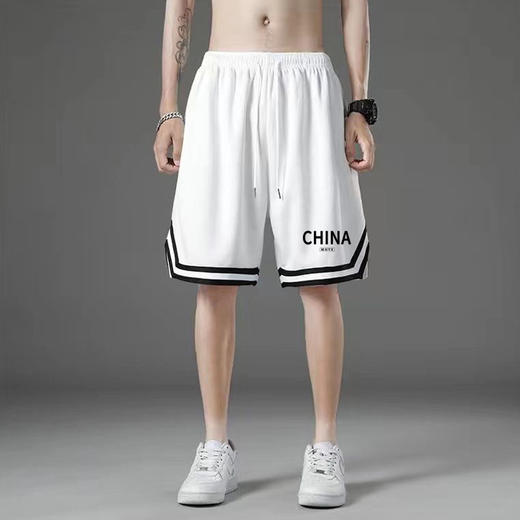 【冰感降温❗️新款帅气冰丝短裤】轻薄透气，舒适柔软，夏季无感，男男士居家短裤运动裤男跑步大裤衩子男家居胖子男父亲节礼物新年礼盒年货礼盒 商品图3