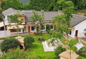 【眉山-228号院】8房温泉私汤小院，田园风院子、儿童游玩、可以K歌，超大花园庭院、草坪、露台 hyxy