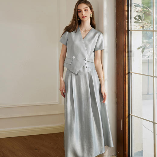 *【罗衣】高级亮丝修身套装夏季新款浅蓝色上衣半身裙两件套10550 商品图3