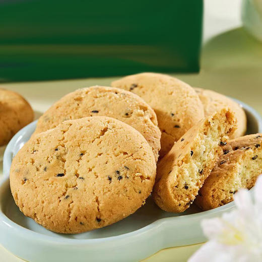 哈酥桃酥240g*2盒 商品图4