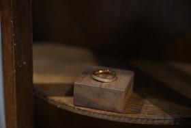 Atelier d'antan ​半圆波纹戒​​18k戒指(Half Round Wave Ring R013)