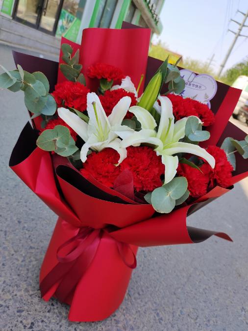母亲节红康乃馨11枝➕百合花束 商品图2