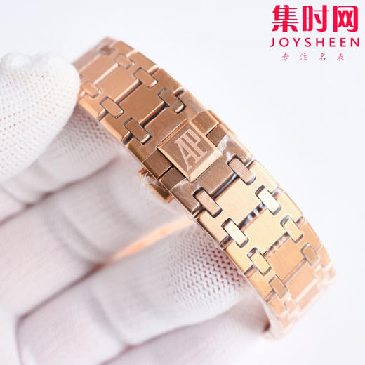 AP新尺寸38mm 热门爱彼 Audemars piguet AP 爱彼 皇家橡树系列26715 表盘尺寸38mm 男女皆可佩戴 商品图6