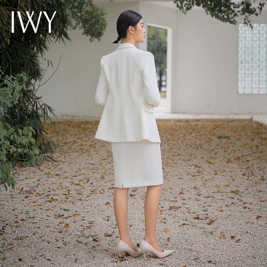 IWY/春夏白色休闲西装外套女时尚两件套职业装无袖内搭ol套裙C14260+Q14259 商品图3
