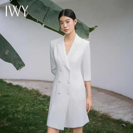 IWY/白色七分袖连衣裙女修身夏短袖西装裙时尚商务修身正式场合裙	 Q14096 商品图1