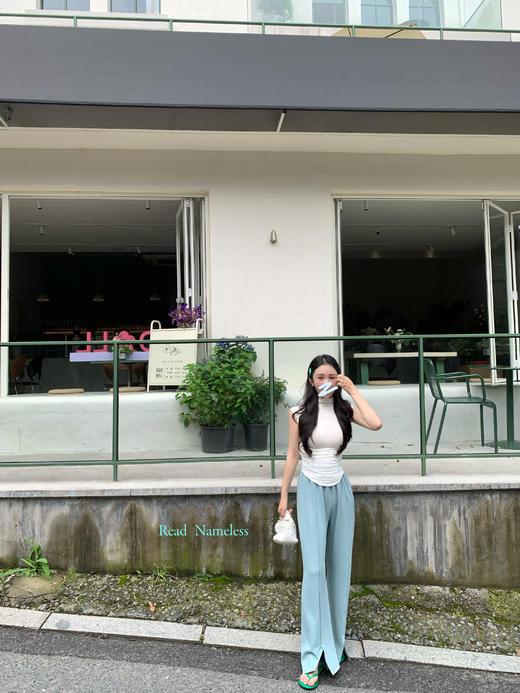 Read Nameless/白色超弹坎肩T+薄荷曼波开衩拖地裤 商品图12