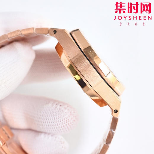 AP新尺寸38mm 热门爱彼 Audemars piguet AP 爱彼 皇家橡树系列26715 表盘尺寸38mm 男女皆可佩戴 商品图4