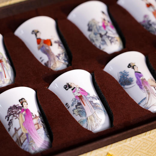 《红楼梦十二金钗》粉彩品茗杯 国瓷泰斗张松茂大师手工绘制 商品图2