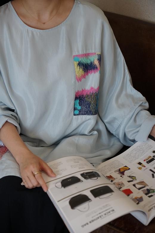 aodress2色刺绣上衣 商品图12