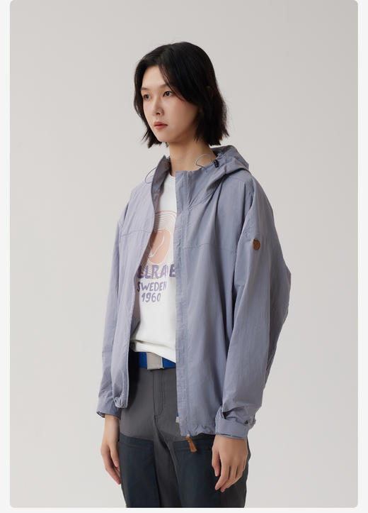 Fjallraven/北极狐春夏新款女士户外轻薄连帽夹克开衫08241254 商品图0