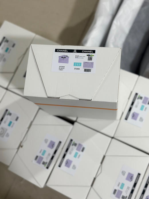 24c早春度假款 
31bag nano 商品图4