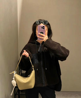 这次皮质又升级了 ‼️
罗威迷你hobo 吊床包