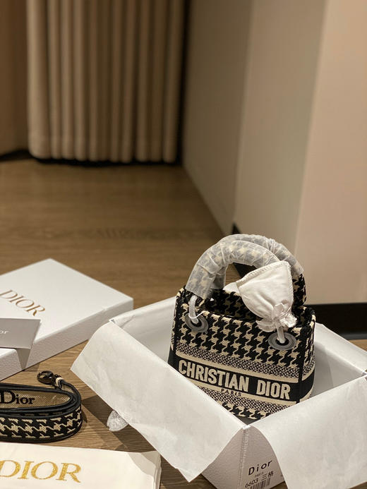 顶级版本出 〰️
千鸟格mini戴妃 商品图5