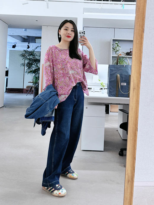 山茶扶桑 手工木版拓印全棉植物染元气短衫 山林曦照 商品图2