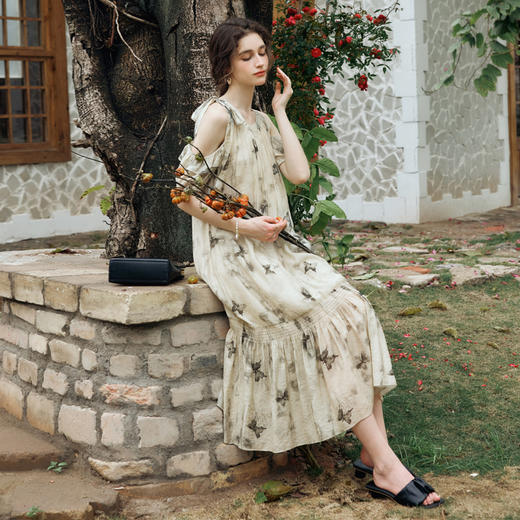 OLrain欧芮儿碎花连衣裙女夏季2024年新款水墨画气质慵懒风长裙 商品图1