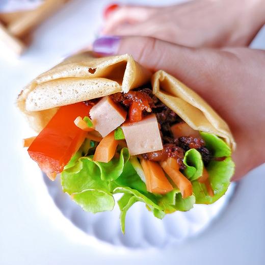 【通过SGS共299项农残检测】中国传统主食 手工煎饼 五谷/玉米/慧米红豆三种口味 薄如纸 柔韧不硬 0防腐剂 低脂粗粮制作 入口微甜 商品图3