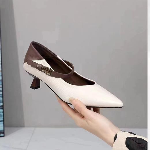 女装新品尖头胎牛皮高跟鞋2249-9920-155 商品图3