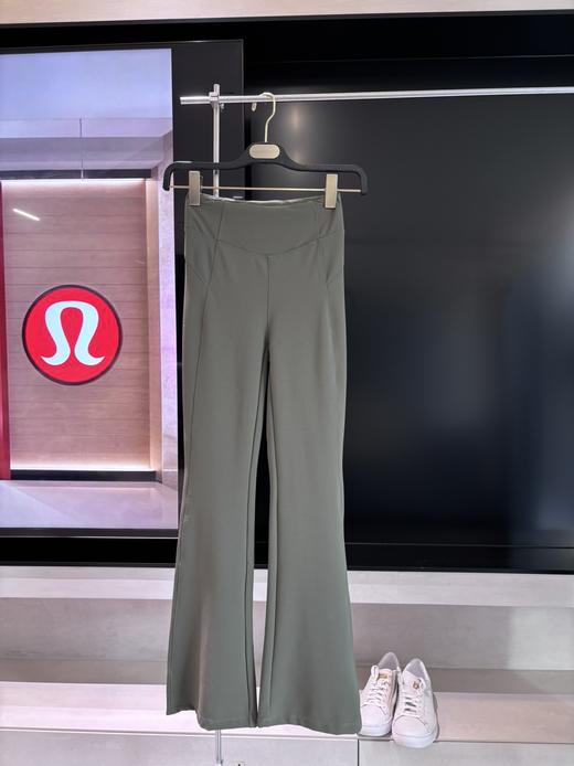 点此购买 Lululemon女士高腰喇叭罗纹裤弹力瑜伽裤长裤 LL 287849 商品图1