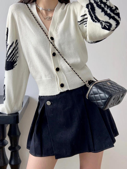 23K 黑色羊皮手柄长盒子 商品图3