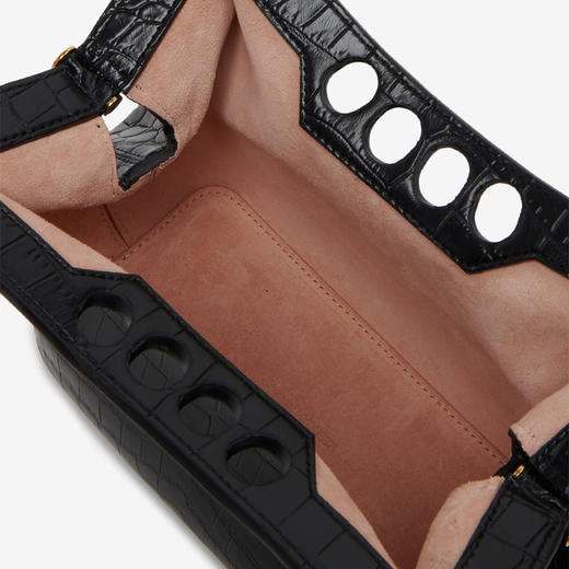 ALEXANDER MCQUEEN 亚历山大.麦昆 女士仿鳄鱼纹迷你 The Peak 链条单肩包 黑色 789948 1MCAA 1000 商品图2