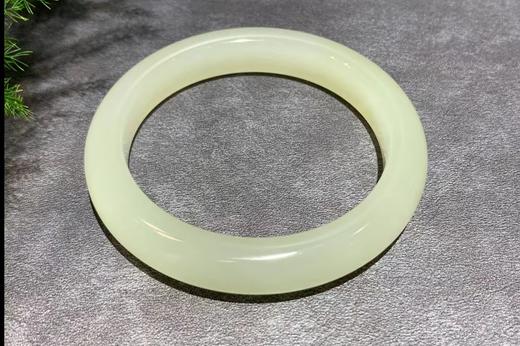 【御珠宫坊】青白玉手镯55.5mm 商品图4