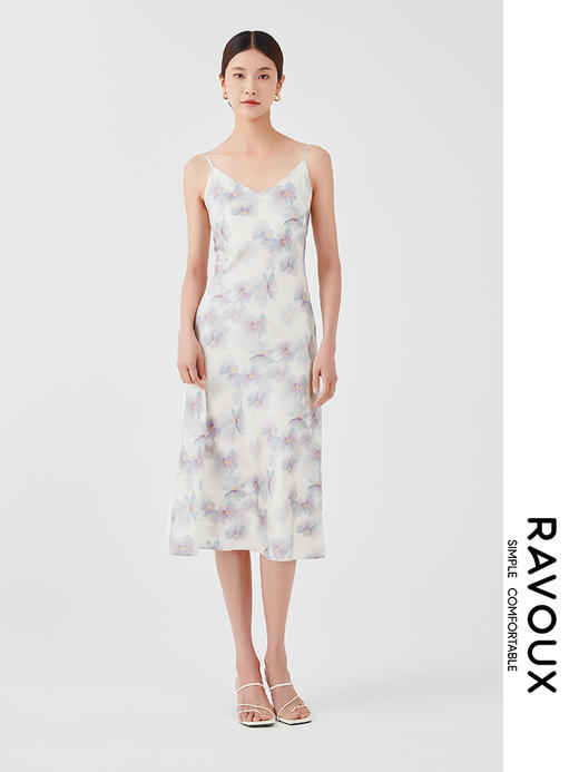 262139901花版斜裁吊带裙 商品图0