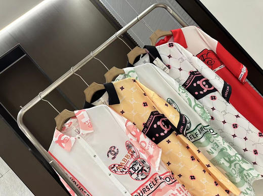 冰雪丝衬衫连衣裙 商品图1