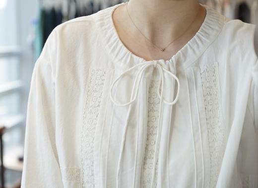 Khadi and Co白色蕾丝上衣 商品图5