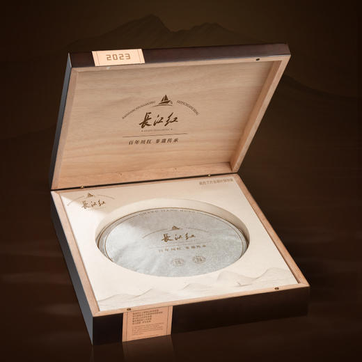 川红 长江红·红檀 红茶礼盒357g 商品图2