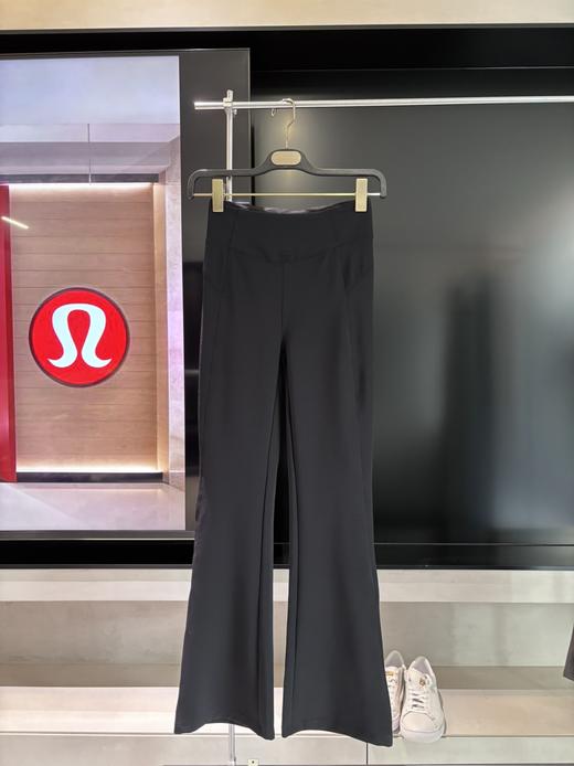 点此购买 Lululemon女士高腰喇叭罗纹裤弹力瑜伽裤长裤 LL 287849 商品图3