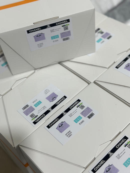 24c早春度假款 
31bag nano 商品图5