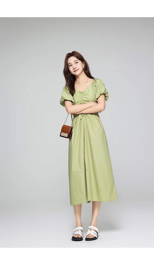 NO 退→样衣清仓（微瑕）！淡绿褶皱款连衣裙—喜出 商品图0