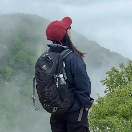 【爆款】艾王户外徒步登山包悬浮背包男女30L露营徒步旅行双肩背包KA-1869（送防雨罩） 商品图9