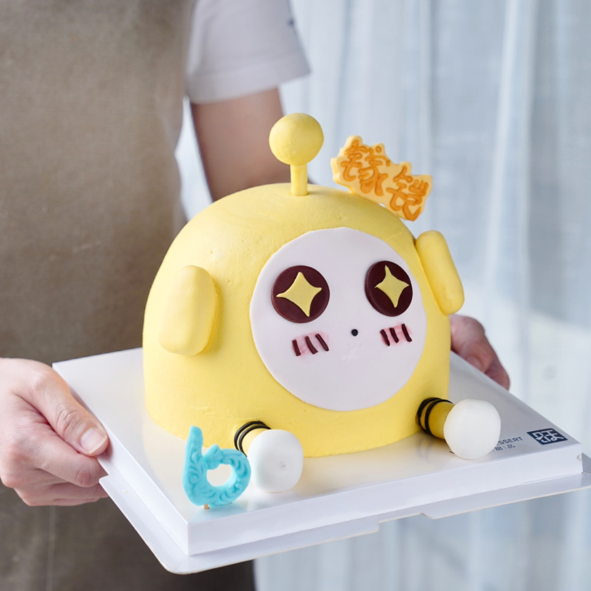 小蛋仔蛋糕，新鲜芒果与百利脆脆片夹心，头上名字和数字可更改，需备注，六一活动，随机送蛋仔公仔一个