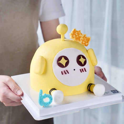 小蛋仔蛋糕，新鲜芒果与百利脆脆片夹心，头上名字和数字可更改，需备注，六一活动，随机送蛋仔公仔一个 商品图0