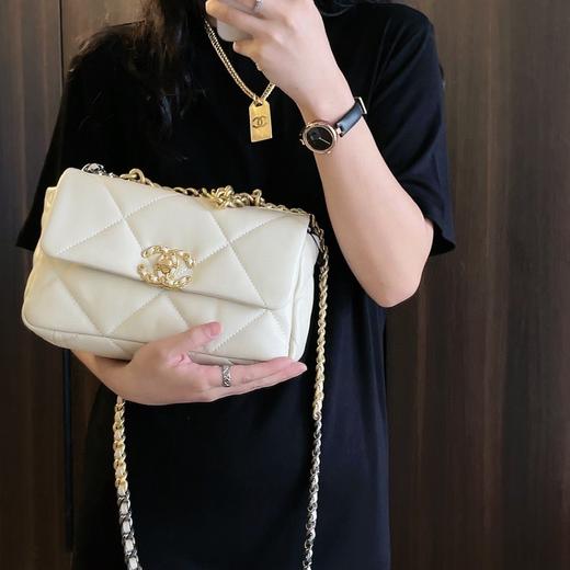 欧阳娜娜同款香奶奶19山羊皮翻盖斜挎单肩包 商品图10