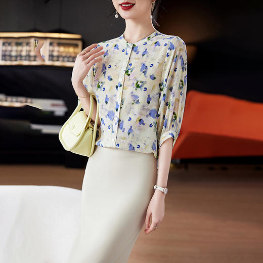 TC 11221双绉桑蚕丝蝙蝠袖印花宽松真丝衬衫中袖气质小衫 商品图1