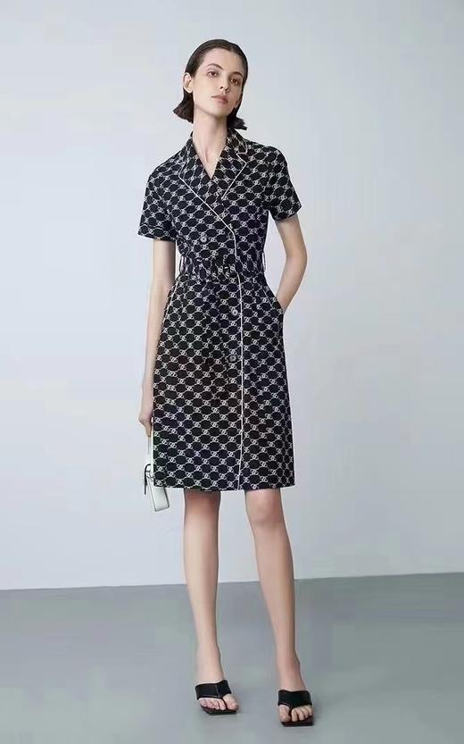 4F 爱特爱连衣裙 商品图0