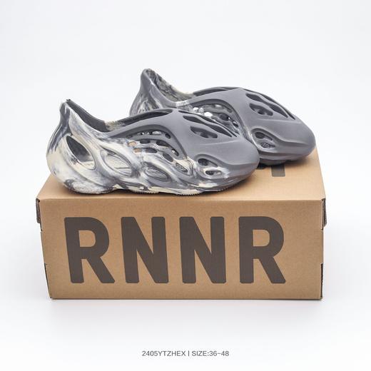 阿迪达斯椰子洞洞鞋
合集 商品图6