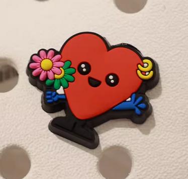 Crocs饰品智必星傲娇爱心10013514 商品图0