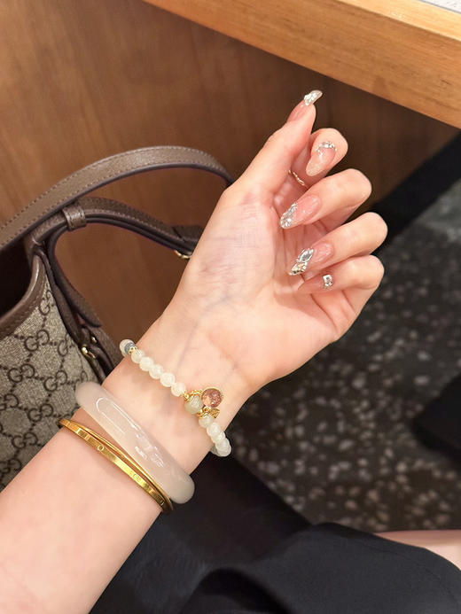 天然青海老料和田玉手串 商品图1