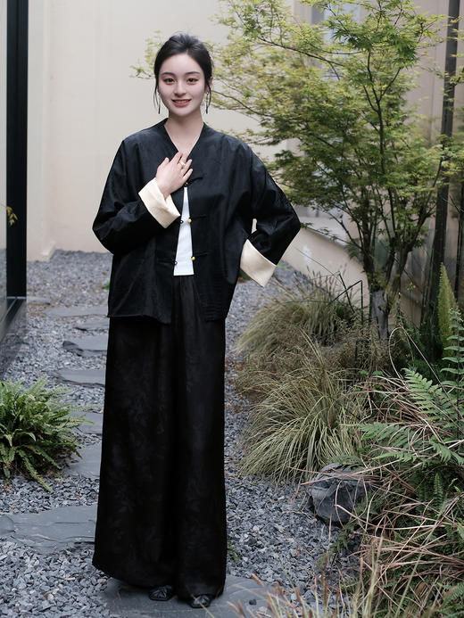 盛唐婧 |真丝香云纱直筒阔腿裤 商品图0