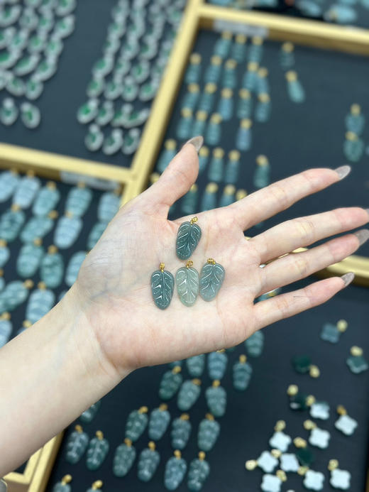 危料翡翠叶子项链 商品图4