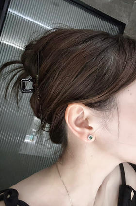 天然翡翠耳钉 〰️