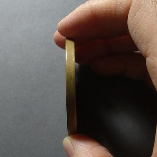 古泉书馆文创  六字真言 雕母 文房铜镇 DH0002 商品图4