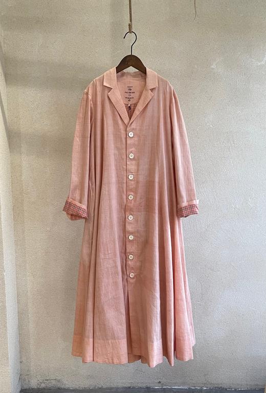 MAKU textiles｜桃粉色衬衫领单排扣中长款古典连衣裙 商品图9