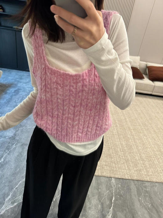 正版马海毛马甲清仓 商品图3