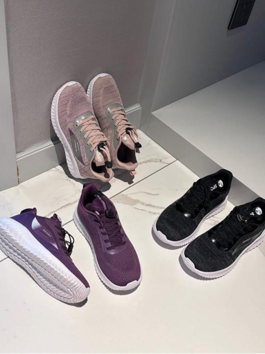 💯岁愿超级爆款【岁愿夏季飞织亲肤健步鞋软底妈妈休闲鞋8866】🔜 🔹夏季飞织亲肤健步鞋软底妈妈鞋💪 比凉鞋还凉的“空调鞋” 天气热最怕穿闷脚的鞋了 商品图0