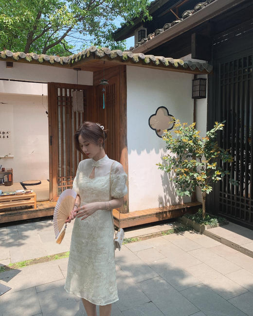【金蘑菇菇 花间酒 国风系列】旗袍改良年轻款中长款碎花连衣裙女 商品图5